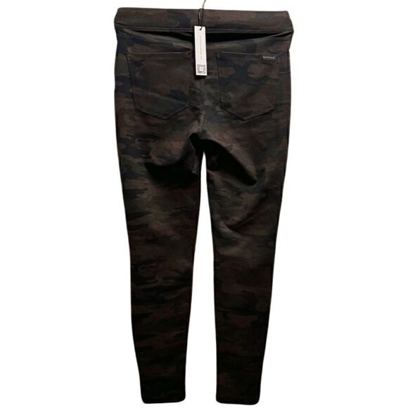Sanctuary & Runway Ponte Leggings with Functional Pockets in Forest Camp XS - Picture 10 of 13